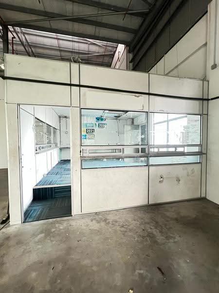Semi-D Factory for Rent in Eco Business Park 1 (Johor Bahru) - Suk Teng Choong - Interior - PropertyGuru.com.my