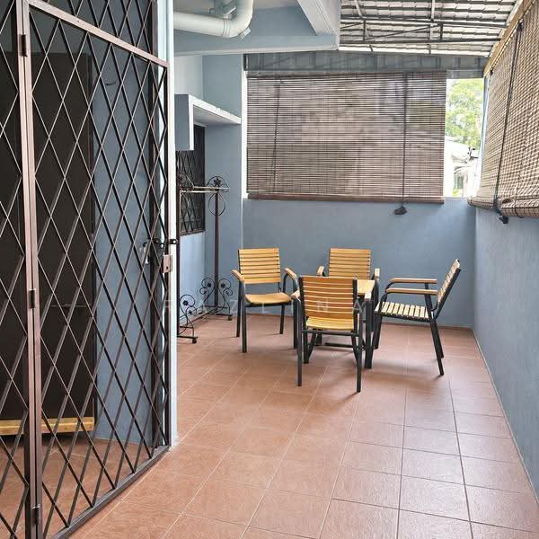 Rumah Teres untuk Dijual di Usj 12 (Subang Jaya) - Razlina Razali - Balcony - PropertyGuru.com.my