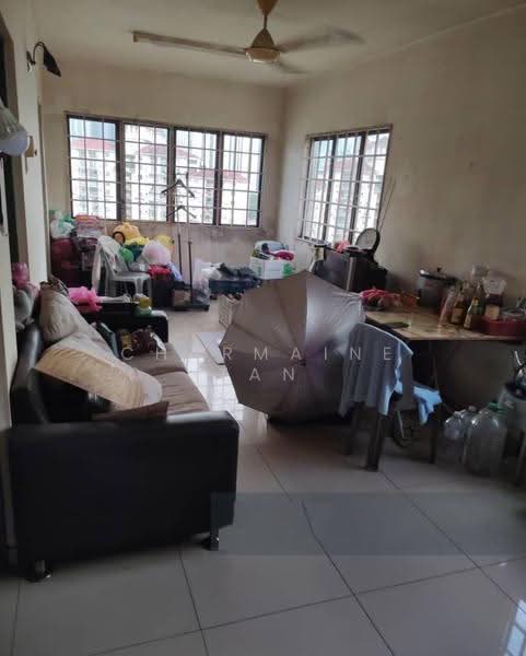 Pangsapuri untuk Dijual di Suria Magna - Charmaine Tan - Living Room - PropertyGuru.com.my
