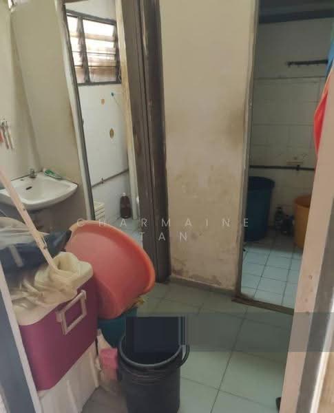 Pangsapuri untuk Dijual di Suria Magna - Charmaine Tan - Bathroom - PropertyGuru.com.my