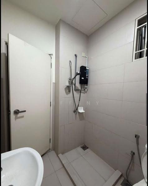 2-storey Terraced House for Sale in Bandar Country Homes (Rawang) - Tiffany Yang - Bathroom - PropertyGuru.com.my
