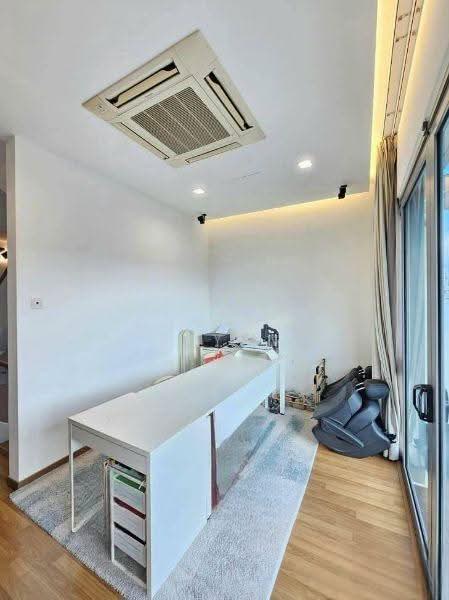 Semi-Detached House for Sale in Taman Molek (Johor Bahru) - Ong Lih Shyan - Study - PropertyGuru.com.my
