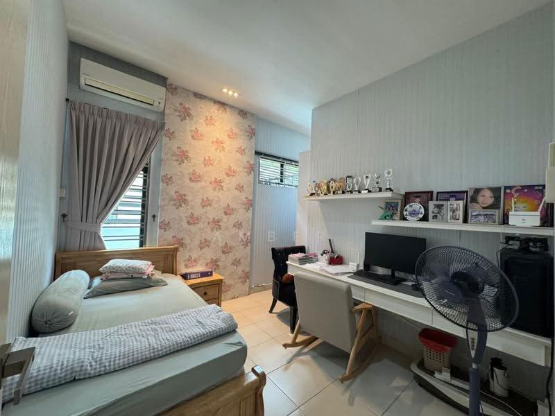 Rumah Berkembar untuk Dijual di Johor Bahru (Johor) - Amber Hew - Bedroom - PropertyGuru.com.my