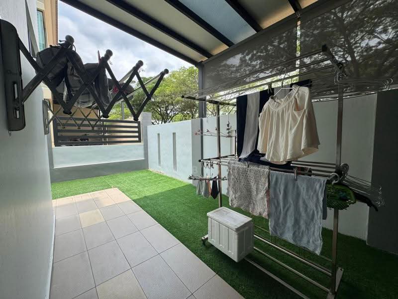 Rumah Berkembar untuk Dijual di Johor Bahru (Johor) - Amber Hew - Exterior - PropertyGuru.com.my