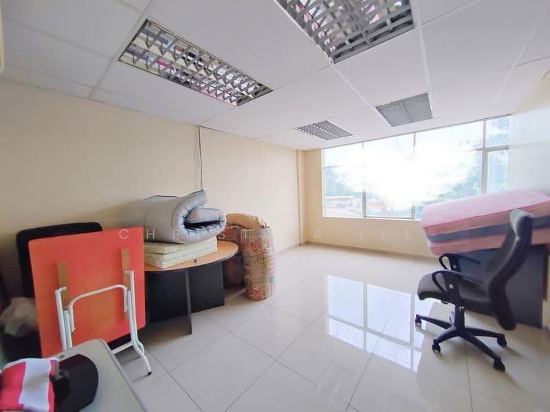 Shop for Sale in Taman Cheng Utama (Cheng) - Christina Lee - PropertyGuru.com.my