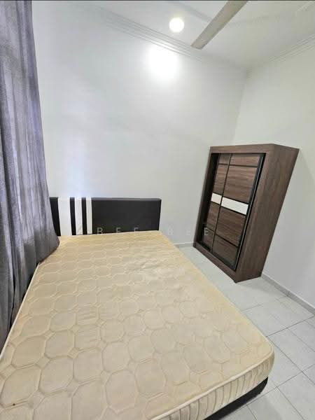 1-storey Terraced House for Rent in Taman Iskandar (Johor Bahru) - Bee Bee - PropertyGuru.com.my