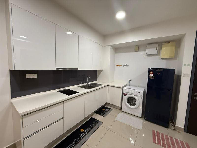 Kediaman Servis untuk Dijual di Eclipse Residence @ Pan'gaea - Andy Lau - Kitchen - PropertyGuru.com.my