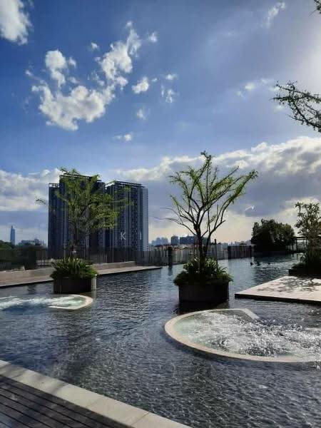 Service Residence for Sale at Lexa Residence @ The Quartz WM - Kin L - PropertyGuru.com.my