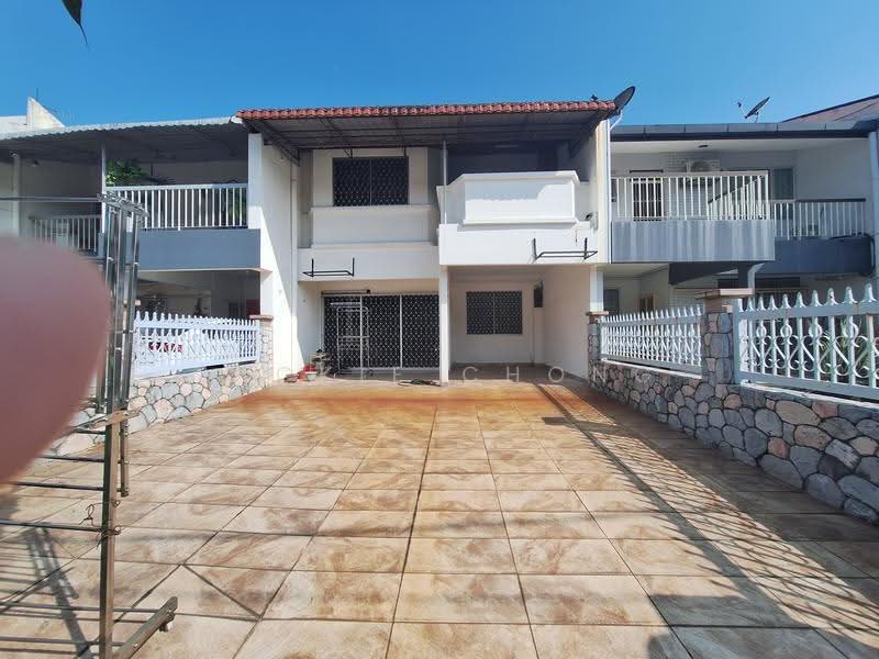 2-storey Terraced House for Sale in Taman Overseas Union (Taman Oug) (Jalan Klang Lama (Old Klang Road)) - Jackie Chong - Exterior - PropertyGuru.com.my