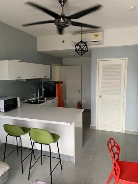 Service Residence for Sale at Kanvas SOHO - Yeong . - Kitchen - PropertyGuru.com.my