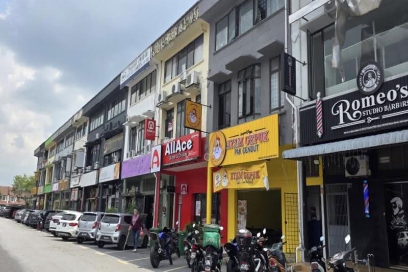 Shop / Office for Sale in Taman TTDI Jaya (Shah Alam) - KC Khoo - Exterior - PropertyGuru.com.my