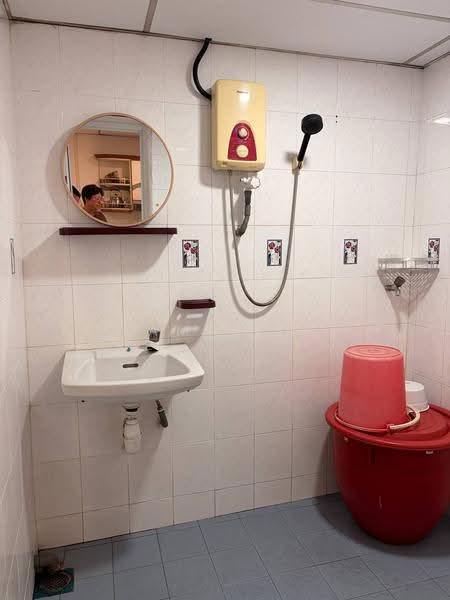 Rumah Teres 1-Tingkat untuk Disewa di Kulai (Johor) - Sam Liew - Bathroom - PropertyGuru.com.my