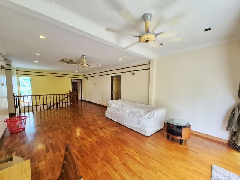 Rumah Berkembar untuk Dijual di Seksyen 13 (Shah Alam) - Farah Rasul - PropertyGuru.com.my
