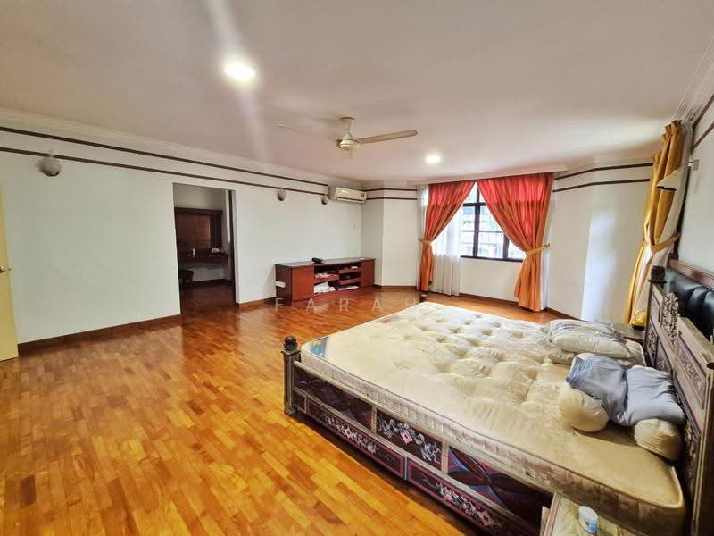 Rumah Berkembar untuk Dijual di Seksyen 13 (Shah Alam) - Farah Rasul - PropertyGuru.com.my