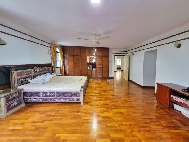 Rumah Berkembar untuk Dijual di Seksyen 13 (Shah Alam) - Farah Rasul - PropertyGuru.com.my