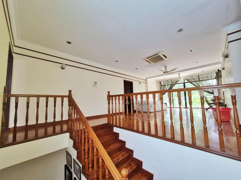 Rumah Berkembar untuk Dijual di Seksyen 13 (Shah Alam) - Farah Rasul - PropertyGuru.com.my