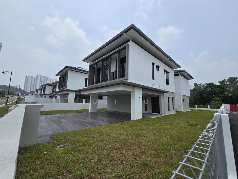 Rumah Berkembar untuk Dijual di Bandar Kinrara (Selangor) - Toji Ng - Exterior - PropertyGuru.com.my