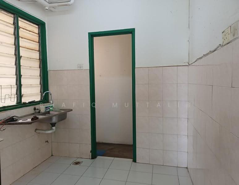 Pangsapuri untuk Disewa di Vista Pinggiran Apartment - Shafiq Muttalib - Kitchen - PropertyGuru.com.my