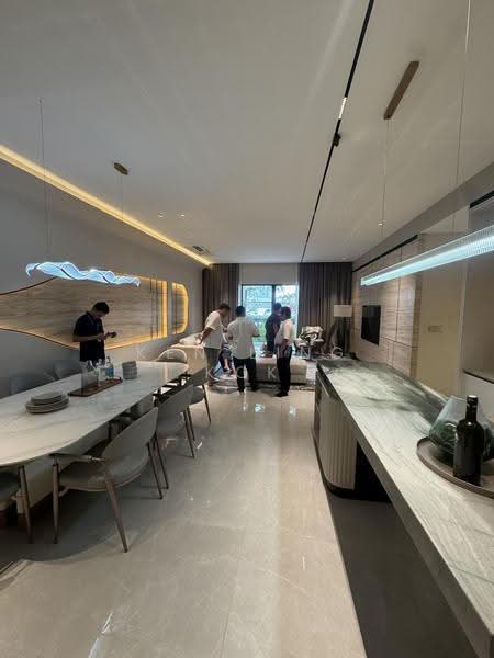 Condominium for Sale at Aosis Mont Kiara - Ken Ling Kok - Living Room - PropertyGuru.com.my