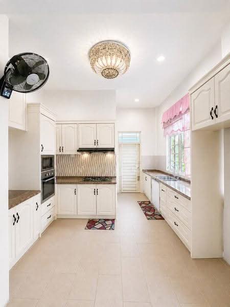 Bungalow House for Sale in Kubang Kerian (Kelantan) - Nabila Nazori - Kitchen - PropertyGuru.com.my