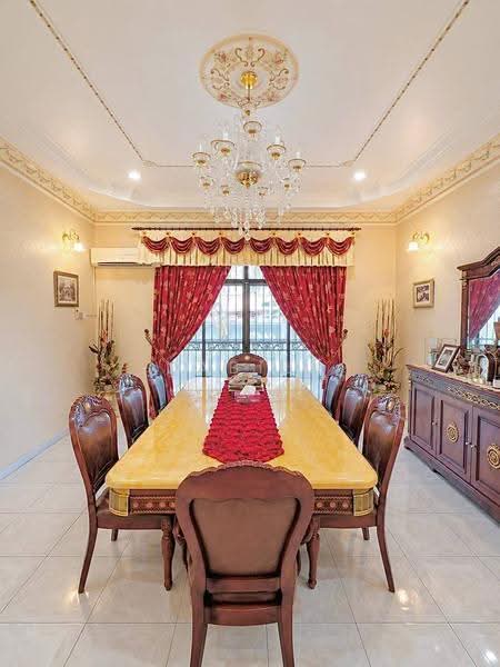 Bungalow House for Sale in Kubang Kerian (Kelantan) - Nabila Nazori - Dining Room - PropertyGuru.com.my