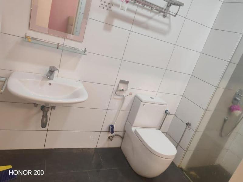 Kondominium untuk Disewa di Mont Residence - Lim Keh Sin - Bathroom - PropertyGuru.com.my