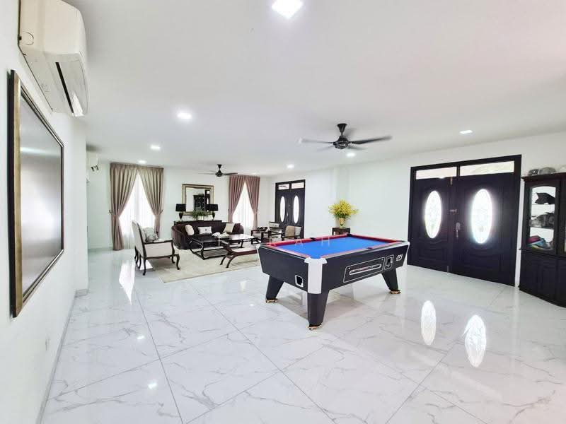 Bungalow House for Sale in Seksyen 8 (Shah Alam) - Farah Rasul - PropertyGuru.com.my