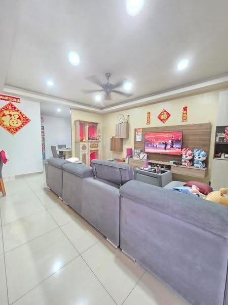 2-storey Terraced House for Sale in Taman Setia Indah (Tebrau) - Shishi . - Living Room - PropertyGuru.com.my