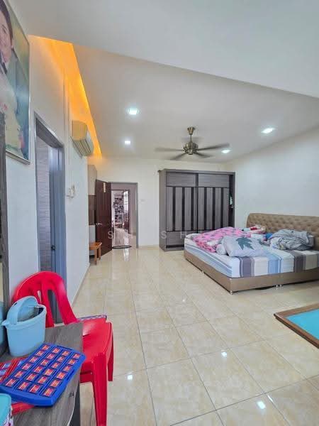 2-storey Terraced House for Sale in Taman Setia Indah (Tebrau) - Shishi . - Bedroom - PropertyGuru.com.my