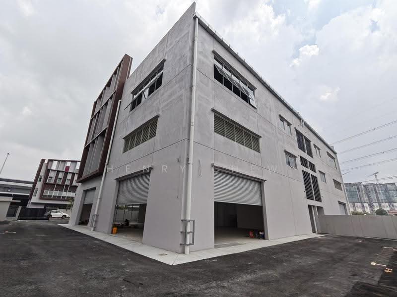 Kilang Berkembar untuk Dijual di Kampung Pulau Meranti (Puchong) - Henry Chew - Exterior - PropertyGuru.com.my