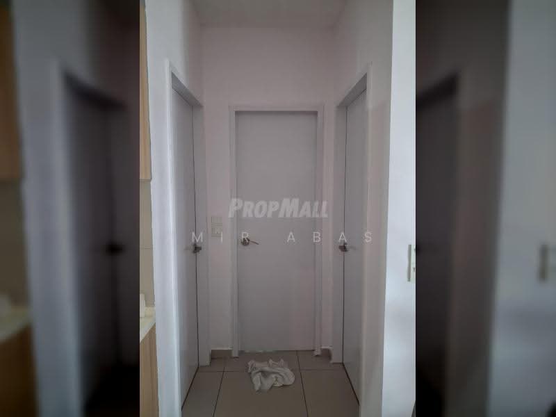 Kediaman Servis untuk Disewa di i-SOHO @ i-City - Amir Abas - Corridor - PropertyGuru.com.my