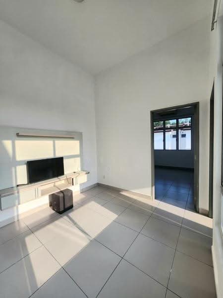 2-storey Terraced House for Rent in Seremban (Negeri Sembilan) - Evelyn Chong - Living Room - PropertyGuru.com.my