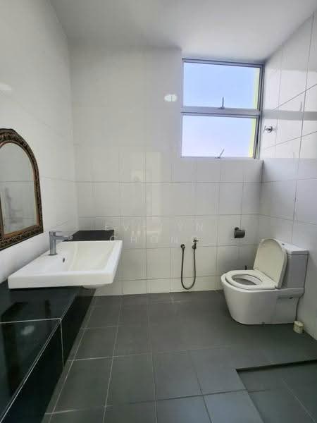 2-storey Terraced House for Rent in Seremban (Negeri Sembilan) - Evelyn Chong - Bathroom - PropertyGuru.com.my