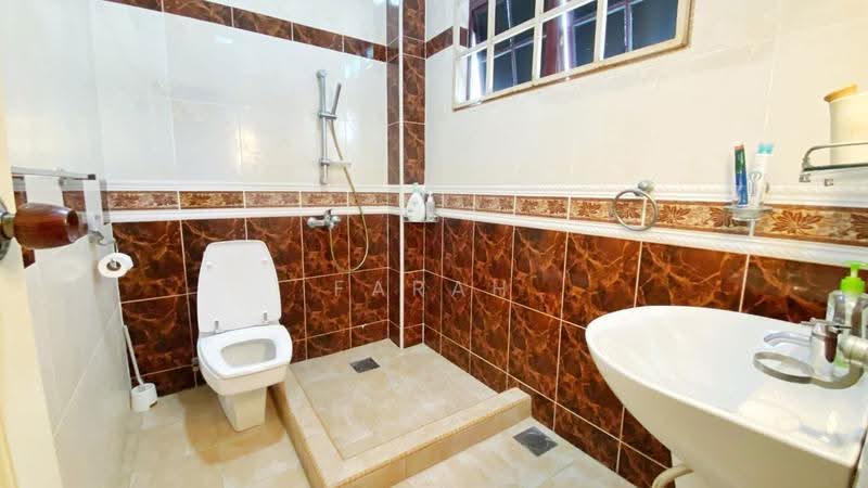 Bungalow House untuk Dijual di Seksyen 8 (Shah Alam) - Farah Rasul - PropertyGuru.com.my