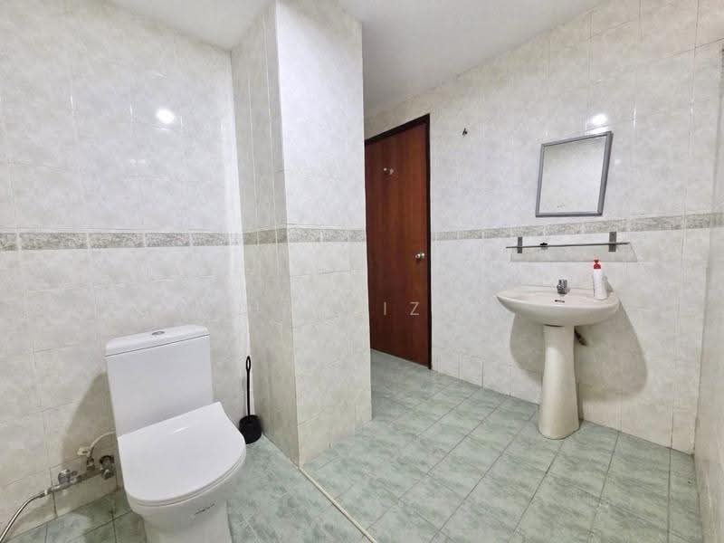 Condominium for Rent at Puteri Palma Condominiums - Hasniza - Bathroom - PropertyGuru.com.my