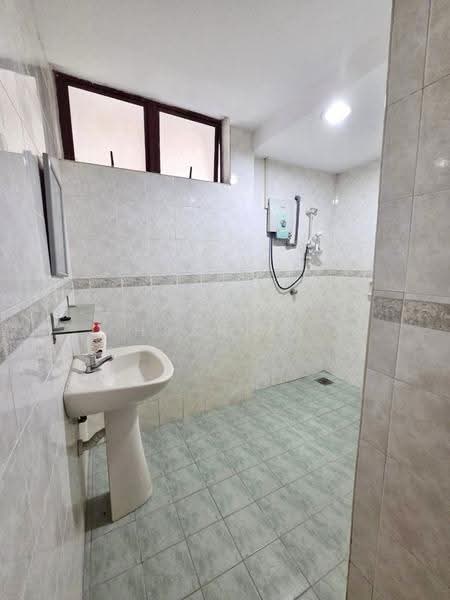 Condominium for Rent at Puteri Palma Condominiums - Hasniza - Bathroom - PropertyGuru.com.my