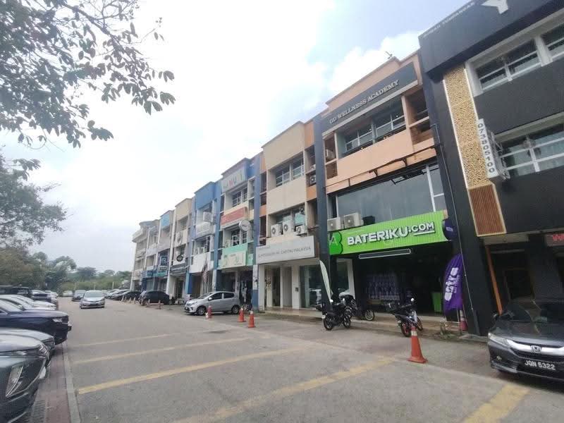 Shop / Office untuk Disewa di Bandar Baru Permas Jaya (Permas Jaya) - Darren Ang - Exterior - PropertyGuru.com.my