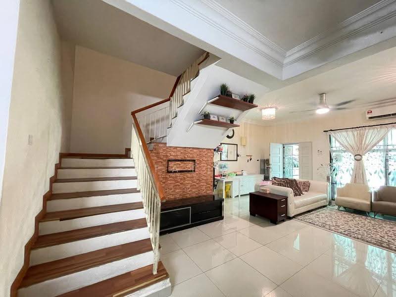 Rumah Teres 2-Tingkat untuk Dijual di Bandar Puteri Puchong (Puchong) - Fatin Ismail - Living Room - PropertyGuru.com.my