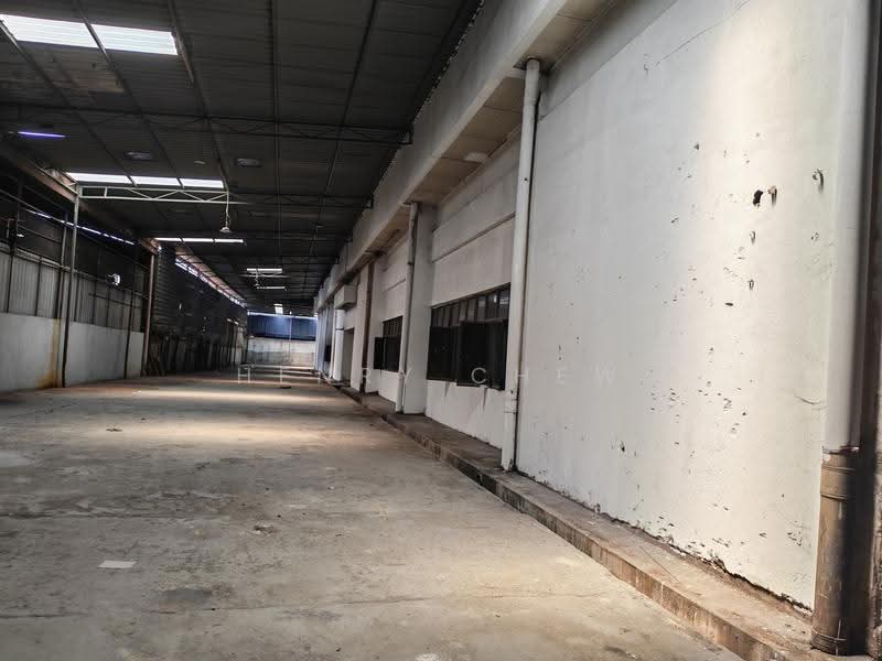 Kilang untuk Disewa di Taman Perindustrian Puchong (Puchong) - Henry Chew - Interior - PropertyGuru.com.my