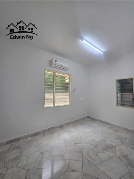 2-storey Terraced House for Rent in Island Park (Jelutong) - Edwin Ng - Interior - PropertyGuru.com.my
