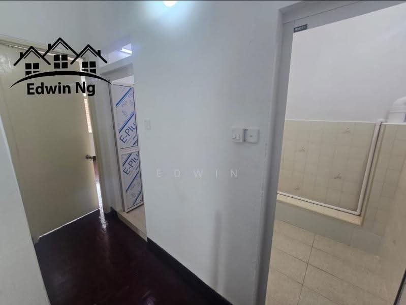 2-storey Terraced House for Rent in Island Park (Jelutong) - Edwin Ng - Interior - PropertyGuru.com.my