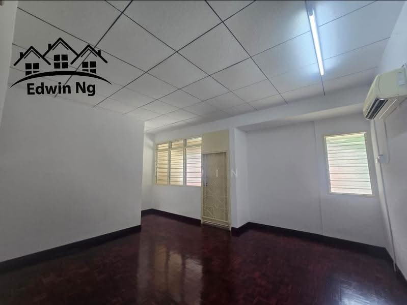2-storey Terraced House for Rent in Island Park (Jelutong) - Edwin Ng - Interior - PropertyGuru.com.my