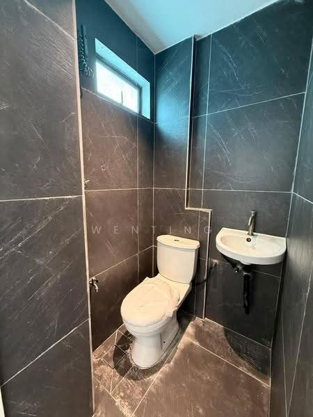 Rumah Flat untuk Dijual di Taman Tan Sri Yaacob - Wenting Lee - Bathroom - PropertyGuru.com.my