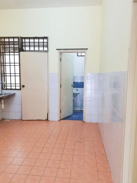 2-storey Terraced House for Sale in Pulai jaya (Pulai) - Firdaus Dauz - Kitchen - PropertyGuru.com.my