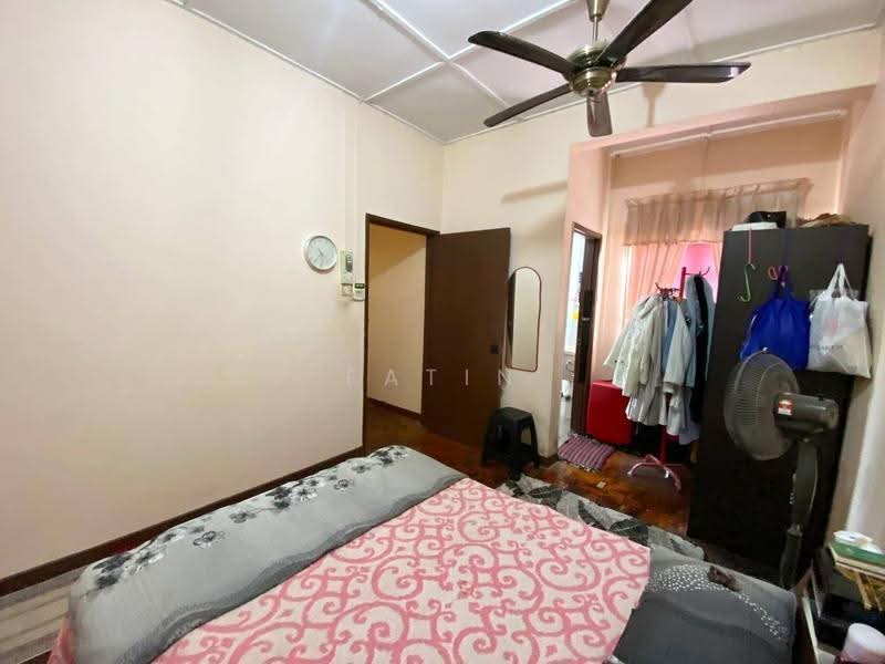 2-storey Terraced House for Sale in Bangi (Selangor) - Fatin Ismail - Bedroom - PropertyGuru.com.my