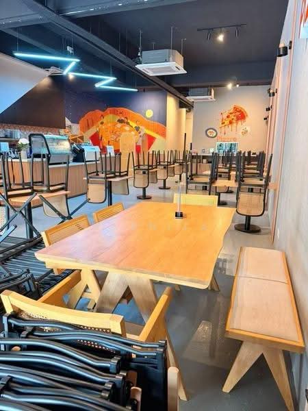 Shop for Rent in Wangsa Maju (Kuala Lumpur) - Hasniza Ibrahim - Dining Room - PropertyGuru.com.my