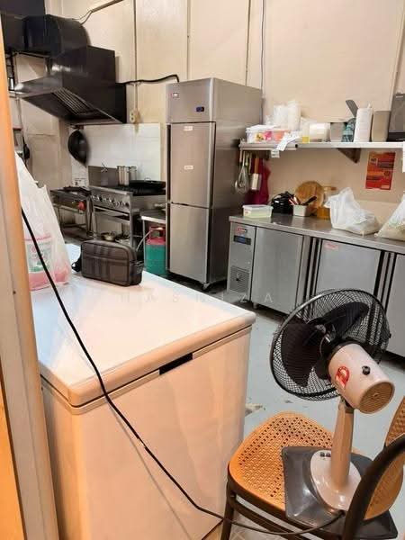 Shop for Rent in Wangsa Maju (Kuala Lumpur) - Hasniza Ibrahim - Kitchen - PropertyGuru.com.my