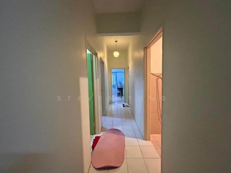 Condominium for Sale at Evergreen Park Acorn & Hazel - Steven Yong - Corridor - PropertyGuru.com.my