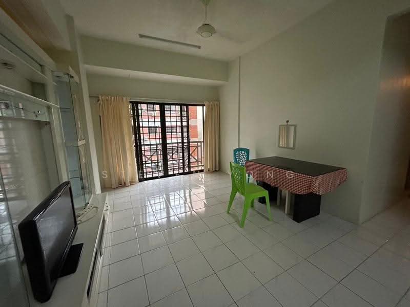 Condominium for Sale at Evergreen Park Acorn & Hazel - Steven Yong - Living Room - PropertyGuru.com.my