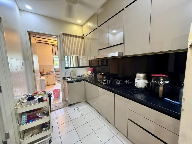 Semi-Detached House for Sale in Cahaya Spk (Shah Alam) - JACKY CHONG - Kitchen - PropertyGuru.com.my